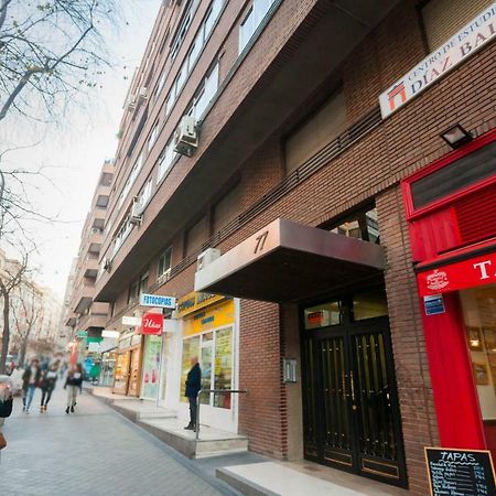 Moncloa Apartment Madrid Luaran gambar