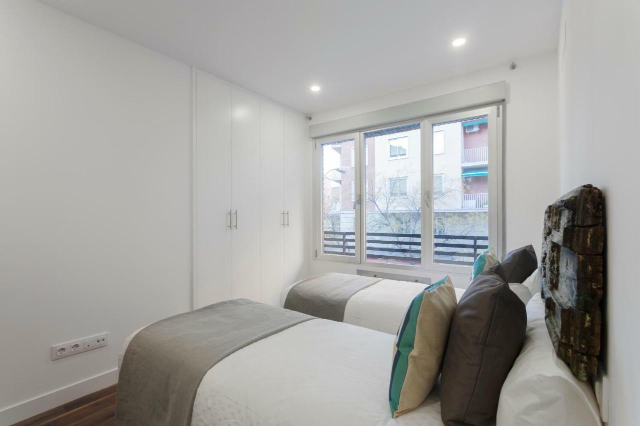 Moncloa Apartment Madrid Luaran gambar